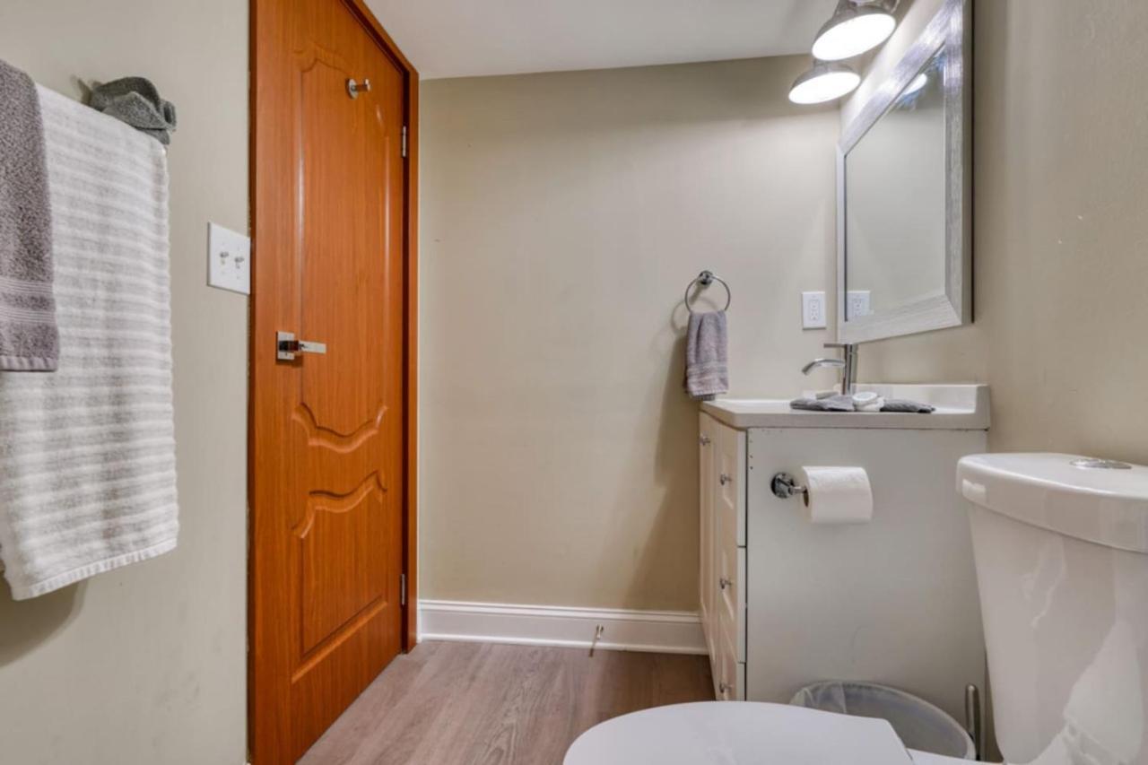 5 Bedrooms With A Gameroom Holiday home Baltimore
