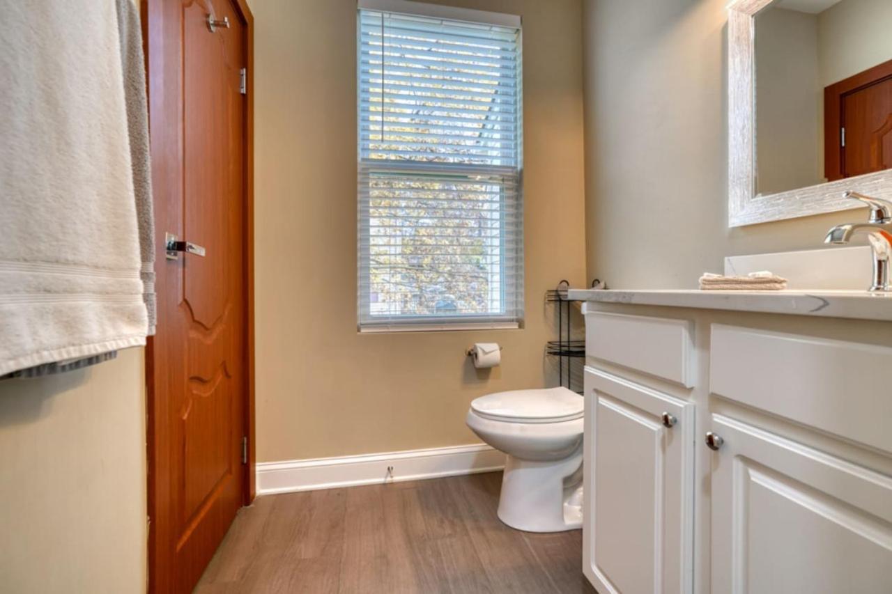 5 Bedrooms With A Gameroom *