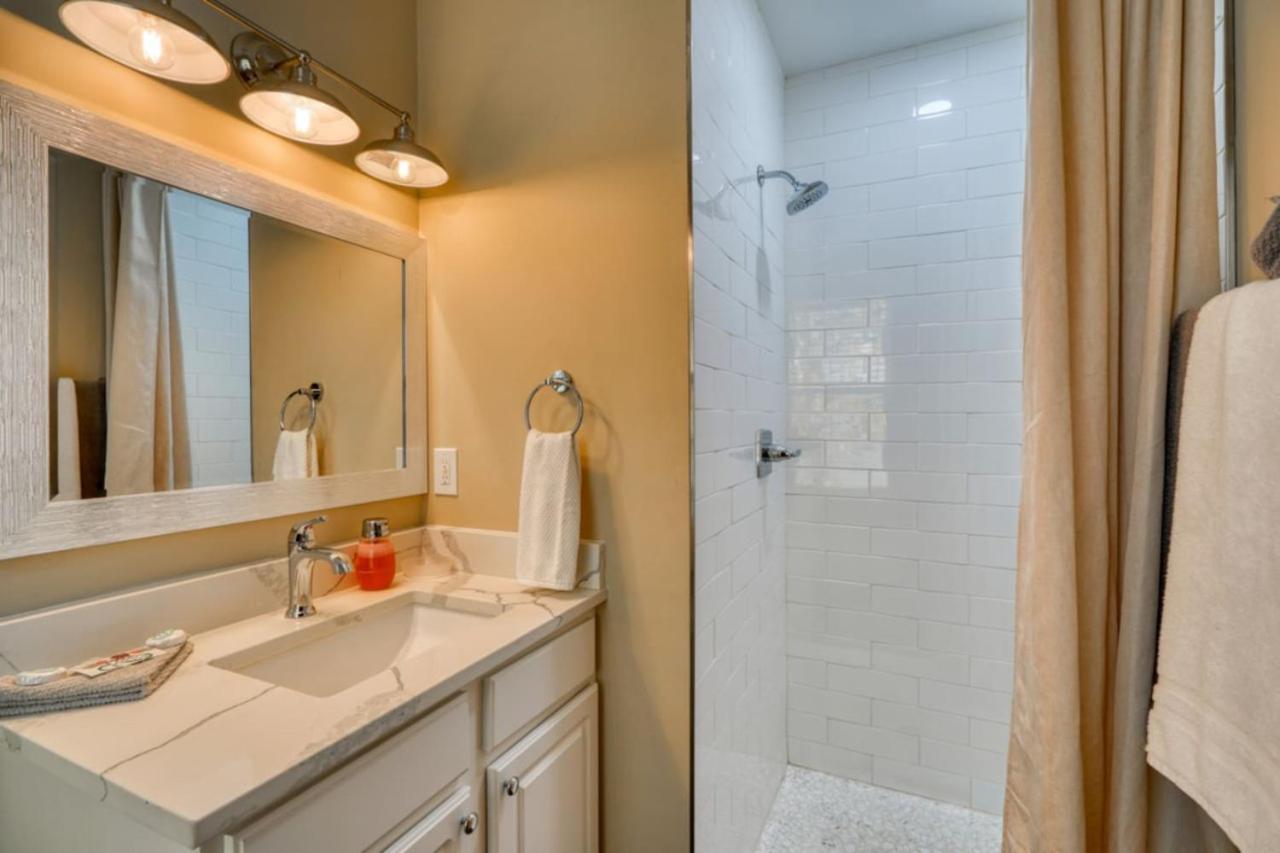 5 Bedrooms With A Gameroom Baltimore