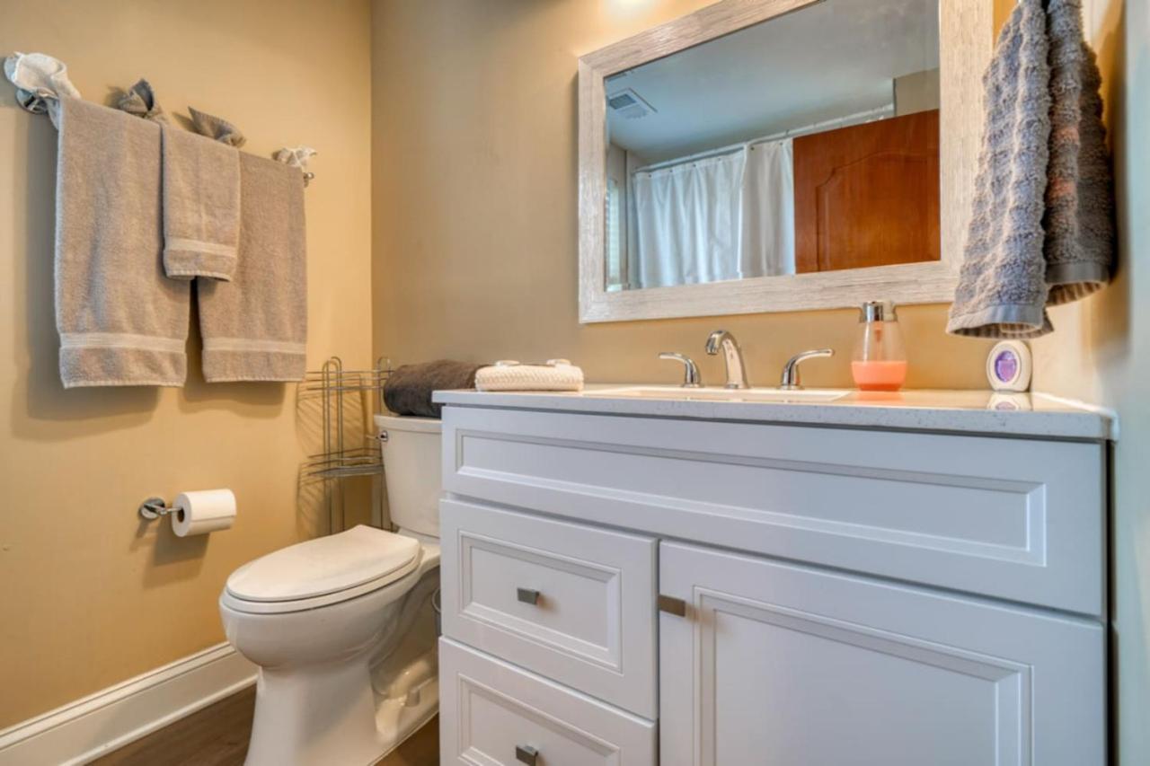 5 Bedrooms With A Gameroom Baltimore